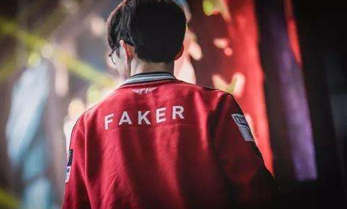 外媒爆料LEC新赛季各战队大名单：Bo人将成为小蜜蜂首发