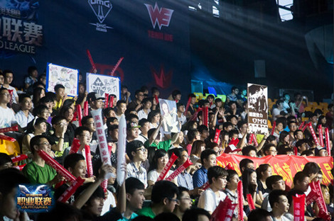 Hanwha Life Esports 和 Dplus KIA 在 KeSPA Cup 2025 中加强领先